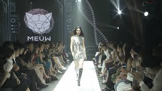 Jessica Amornkuldilok Winner AsNTM cycle 1 Opening at Chung Thanh Phong show [upl. by Jamille]