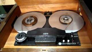 1939 AEG Magnetophon FT4 tape recorder playing Deutsches Tanz und Unterhaltungsorchester [upl. by Nert]