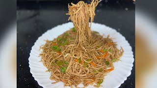 Veg chowmein recipefried noodles  street style veg chowmein  hakka noodles recipe  easy recipes [upl. by Ytsirhk]