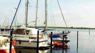 Ausfahrt aus dem Yachthafen von Heiligenhafen Ostsee [upl. by Boykins]