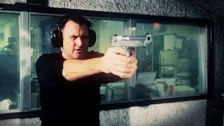 How to Shoot a Desert Eagle 44  Gun Guide [upl. by Aidam814]