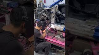 Welding a car that suffered a serious car accident [upl. by Cod66]