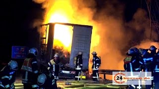 Sattelauflieger auf der A45 in Flammen  Großeinsatz für die Feuerwehr HaigerDillenburg [upl. by Norene747]