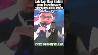 UAHBagi Bagi Hadiah Mahasiswa Yg Bisa Bahasa Arab amp inggrisustadadihidayat [upl. by Christine]