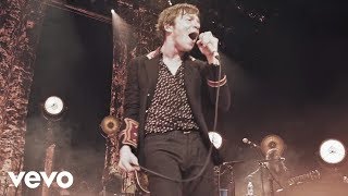 Cage The Elephant  Whole Wide World Unpeeled Live Video [upl. by Lihkin465]