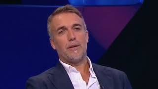 batistuta se emociona cuando se encuentra con bielsa [upl. by Ykcub27]