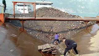 Barge unloaded  Relaxing video  Vlog of work on barge [upl. by Carvey489]