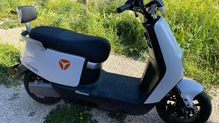 NEW YADEA E8S Electric Motorbike 2022  Road Review  Drive Test [upl. by Gracye678]