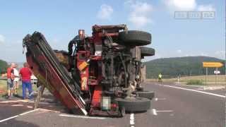 Traktor rammt Unimog auf der B7 bei Eisenach [upl. by Karee775]