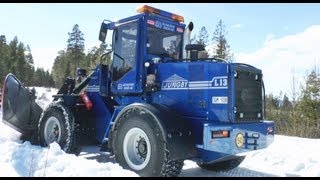 Wheel loader Ljungby L13  Snow plowing [upl. by Isabelita294]