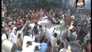 Kirtidan Gadhvi  Taraghara Live Dayro  Bhavya Lokdayro  Part  4 [upl. by Janith856]