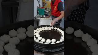 Binondos Fried Buns and fried Dumplings pinoystreetfood binondofoodtrip streetfood [upl. by Cliffes]