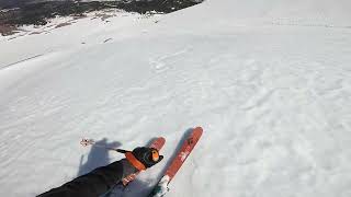 Lassen Peak NE Face skiing 5324 [upl. by Whale356]