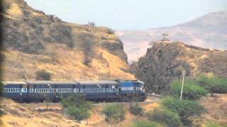 Double crossing at the Horseshoe curve  Indian Railways [upl. by Natye670]