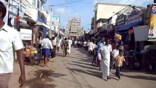 Jambukeswarar Temple  Walking Towards  Trichy or Tiruchirapalli Tamil Nadu India Jan 2012 [upl. by Dier744]