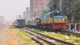 Double line crossing Between Jamalpur Commuter amp Jayantika Express  Bangladesh Railway [upl. by Ahsemrak]