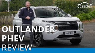 Mitsubishi Outlander Plugin Hybrid EV 2022 Review [upl. by Yennep]