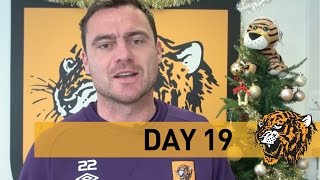 Harpers Christmas Cracker  The Tigers Advent Calendar 2014  Day 19 [upl. by Aiyekal]