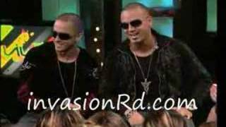 Wisin Y YandelEn vivo [upl. by Nbi]