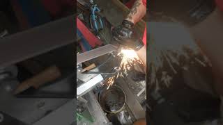 Cleaning up a hammer face with the slack attachment  Brodbeck Ironworks [upl. by Liggett]