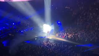 Queen  Adam Lambert — Bohemian Rhapsody  Live in New Orleans at Smoothie King Center [upl. by Annadiana]