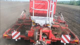 Sowing lucerne with New Holland T7260 Pottinger Servo 45S Pottinger Terrasem C4 Artis [upl. by Nytsirk]