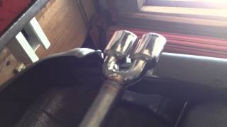 BMW E39 535i manual EXHAUST [upl. by Lrae]