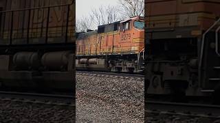 MID DPUS ON A MONSTROUS BNSF GRAIN TRAIN railroad bnsfrailroad bnsfrailway [upl. by Nrojb488]