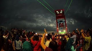 Merinding Lihatnya Detikdetik Gerhana Matahari Total di Palembang  Total Solar Eclipse 2016 [upl. by Acirred]