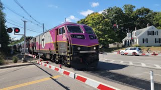 Greenbush Bound Commuter Rail train crossing South Street with a horn show in a quiet zone [upl. by Nevar36]