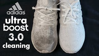 How to Clean White Shoes  Quick and Easy Method [upl. by Jochebed]