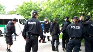 20062009 Autonome von Polizei umstellt [upl. by Merceer]