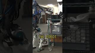 Robot fails to do a task fail bostondynamics [upl. by Adnicul150]