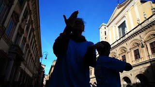 Rome manifestation pour la reconnaissance du langage des signes [upl. by Kcirdes]