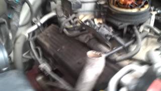 1995 Chevy Silverado 57L V8 Engine Knock [upl. by Talich]