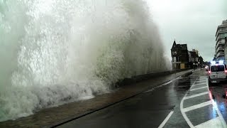 SaintMalo Grande Marée 2014 Vagues Bretagne Springflut Tide Marea huge waves [upl. by Mcspadden389]