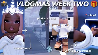 VLOGMAS WEEK TWO 🎁  winter formal christmas decorations school days amp more berry avenue roleplay [upl. by Kerrie]