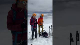 Ascenso al volcán Osorno entre las nubes pero disfrutando del día [upl. by Nohtanhoj]