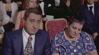 Alberto Sordi  Le vacanze intelligenti  Il Concerto [upl. by Nylak]