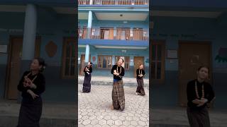 Ghasai kateu laharai tanera  gurung song ❤️🎵 Students from newoasisacademybaglung 💐 dance [upl. by Luap205]