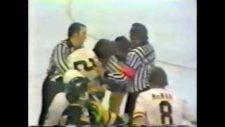 Terry OReilly BOS vs Russ Anderson PIT [upl. by Phila]