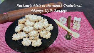 Authentic Traditional Melt in the mouth Nyonya Kuih Bangkit  Coconut Cream Cookies [upl. by Borszcz56]