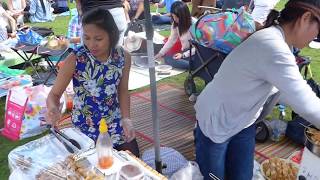 Lecker thailändisch essen im Preußenpark Berlin Wilmerdorf [upl. by Ahsirtal]