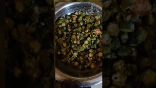 Bendakaya fry recipe😍👌foodiefoodloverfoodiebendakayafrytrendingyoytubeshortsviralvideo [upl. by Dlorej]