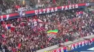 NEYMAR Sendo Xingando Pela Torcida do PSG [upl. by Baptiste]