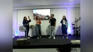 Ojos abiertos cover de livingoficial por KainosWorshipOficial 3724 [upl. by Caryn]