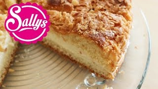 Sallys Classics Bienenstich Rezept  Bee Sting Cake  Sallys Welt [upl. by Ynaffik]