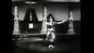 Vyjayanthimala Bharatanatyam Dance New Delhi 1956 [upl. by Vastha]