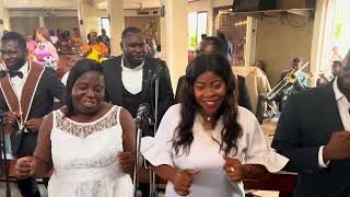 Sanctus Choir Ghana almost turned the offering into jama in church [upl. by Templas196]