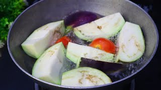 Eggplant Tomato Recipe  Brinjal Recipe With Tomato  Easy Dinner Recipe [upl. by Hayotal741]